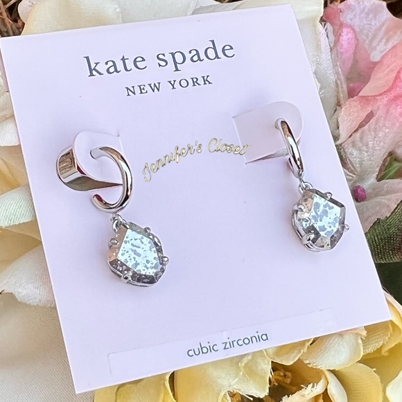 NWT ♠️ Kate Spade Stone Huggie Hoop Earrings - Picture 1 of 8